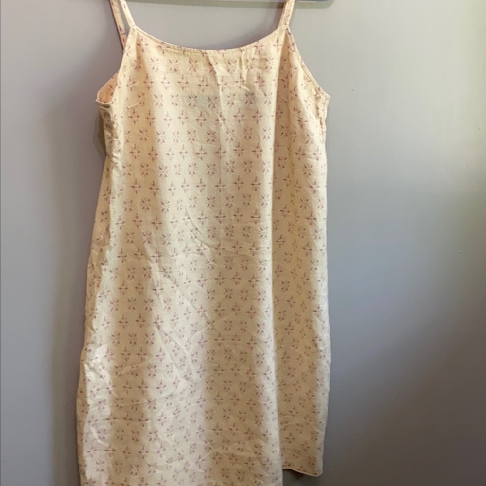 Yellow Abercrombie and Fitch dress size small.
